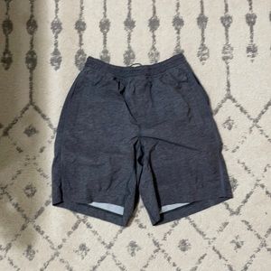 Lululemon pacebreaker 7” short